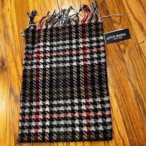 Steve Madden Scarf